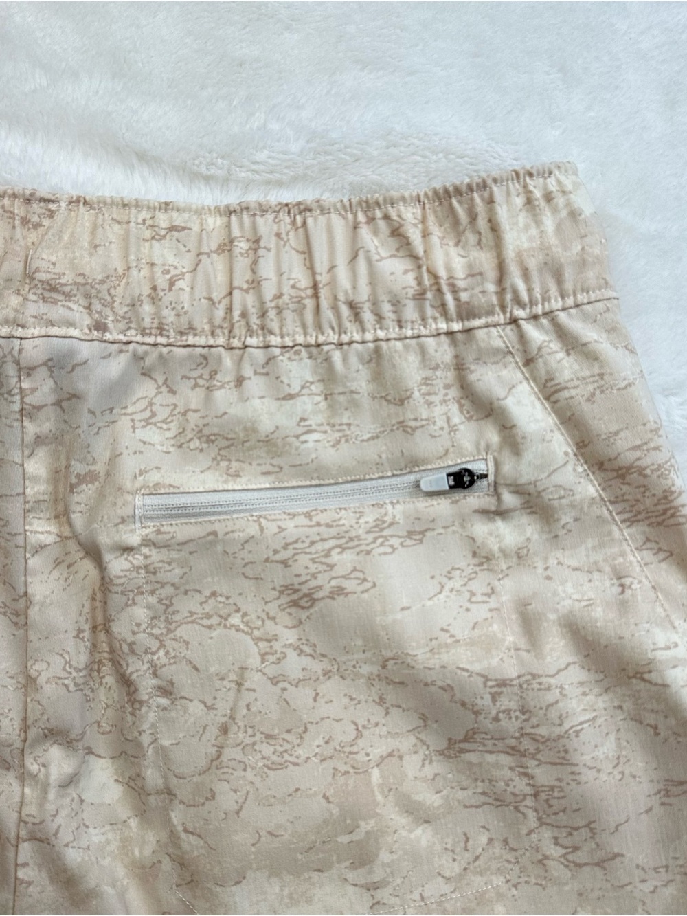 The North Face Class V Shorts Medium Vintage White Cloud Camo Wash Like New - Picture 5 of 10